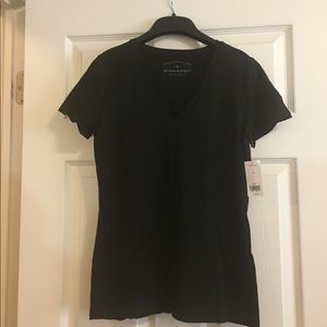 NWT Banana Republic Stretch-to- Fit V-Tee Black S